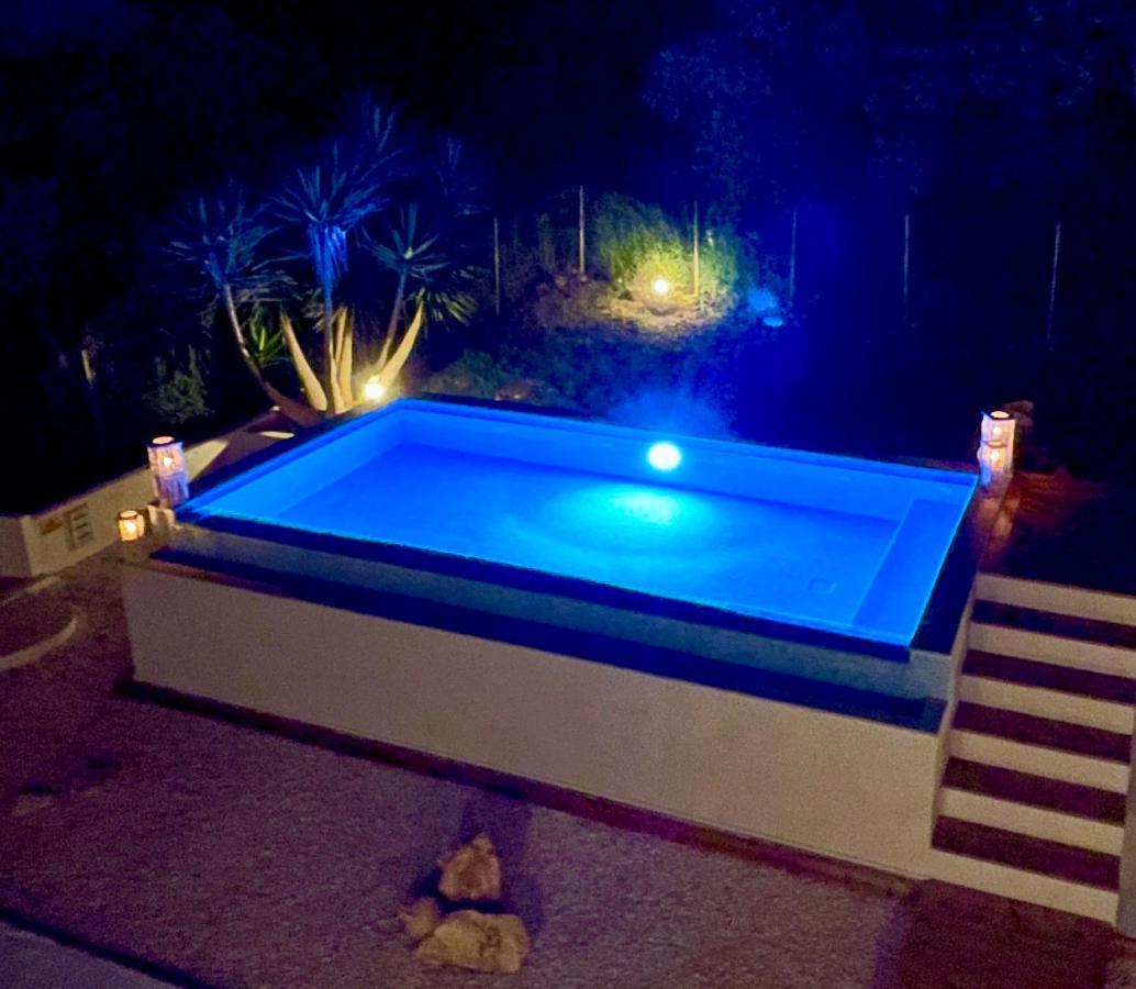 Armoniahousesuites Peritheia Exterior photo