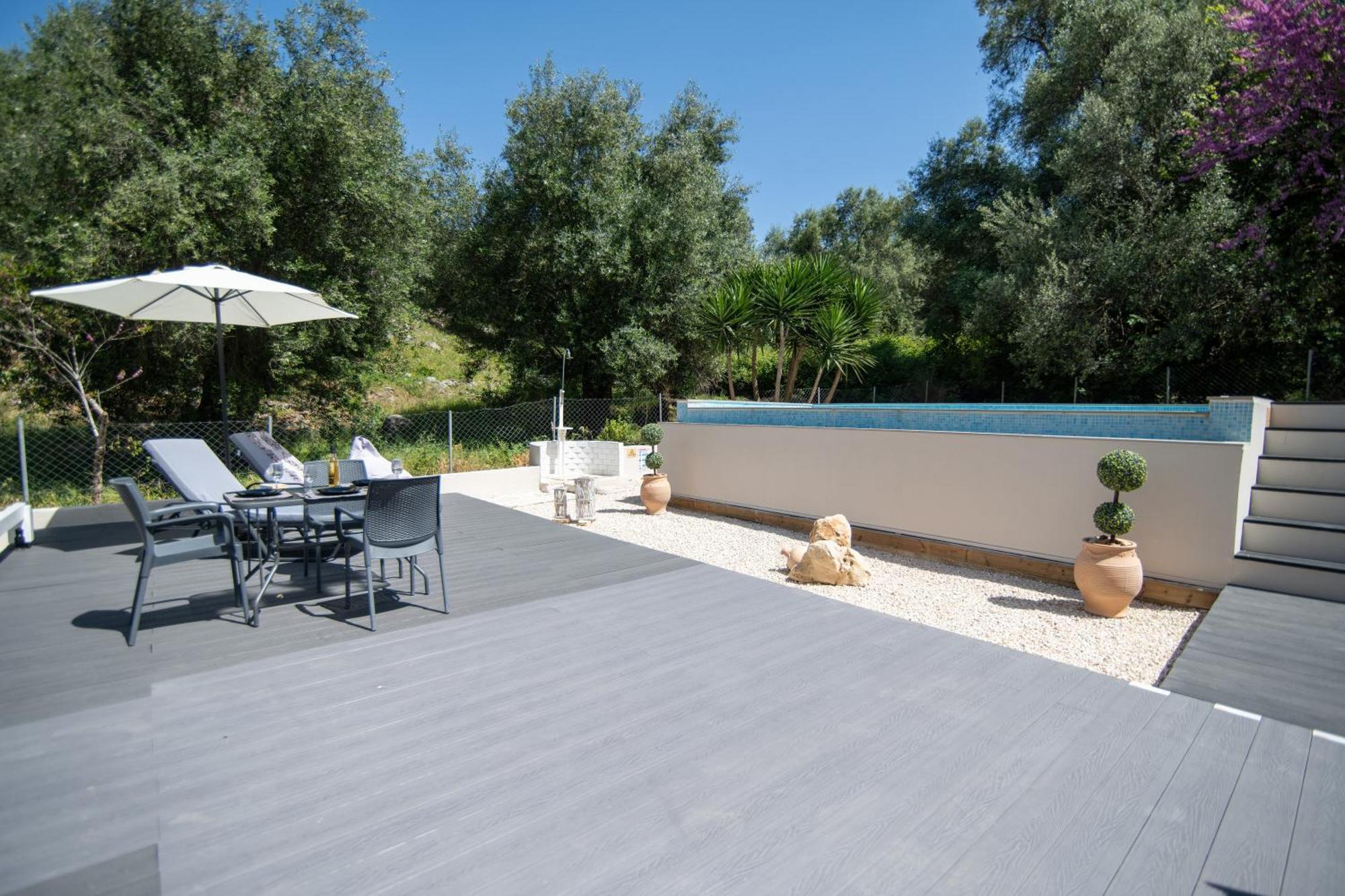 Armoniahousesuites Peritheia Exterior photo