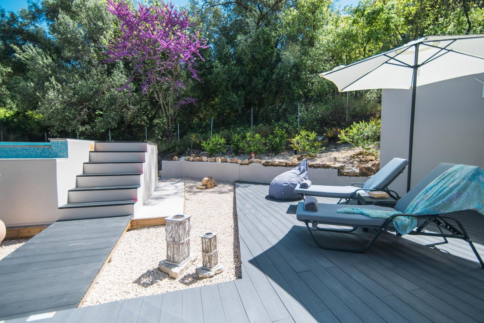 Armoniahousesuites Peritheia Exterior photo