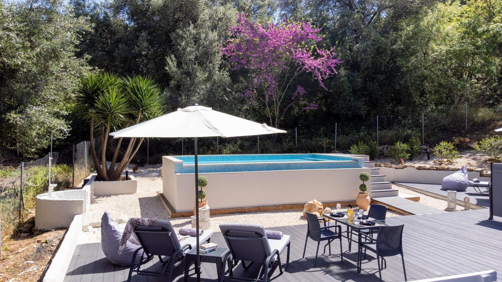 Armoniahousesuites Peritheia Exterior photo